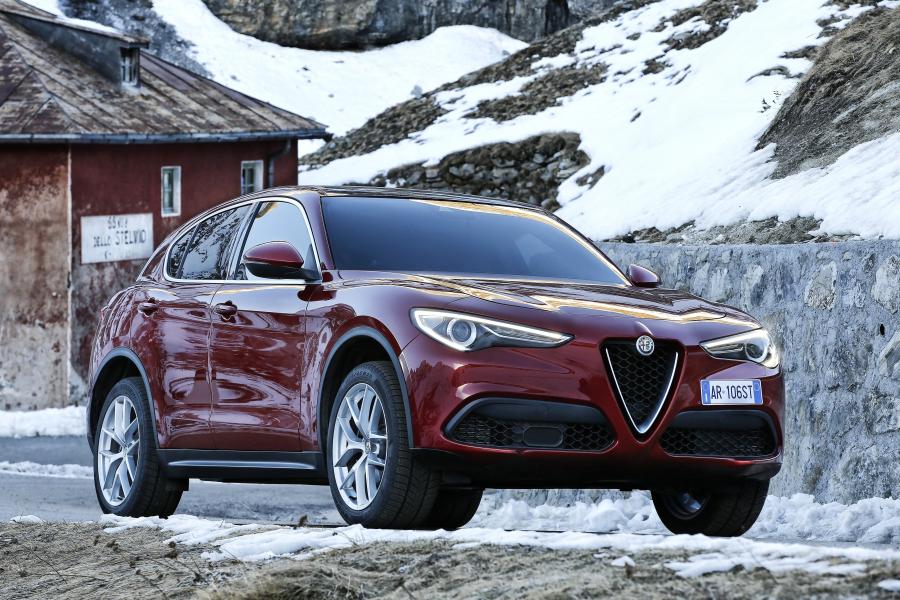  Alfa Romeo Stelvio (949) 2017 года  (WW) (фото 53 из 114)